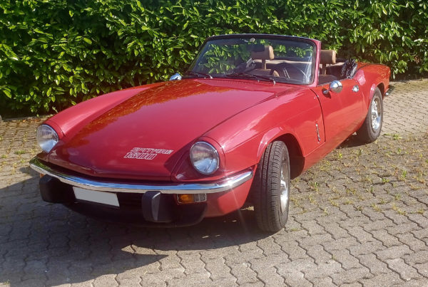 Triumph Spitfire 1500 – Image 3